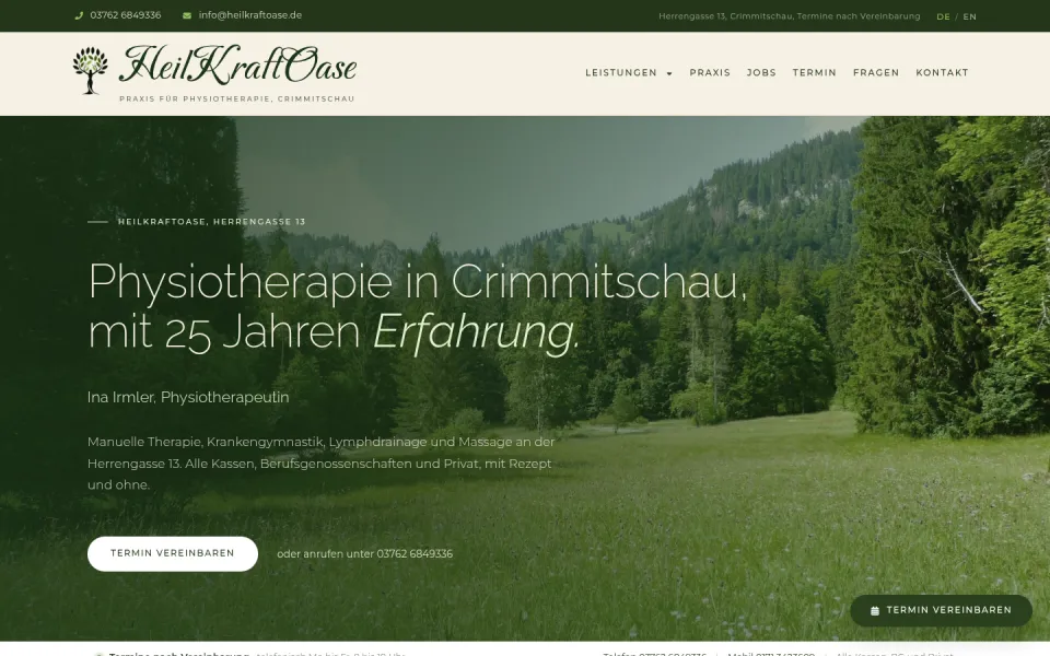 Startseite der HeilKraftOase am Rechner: Physiotherapie in Crimmitschau mit 25 Jahren Erfahrung, Leistungen, Adresse und Terminknopf